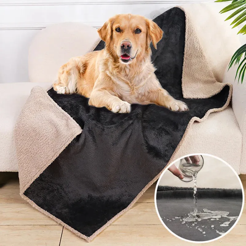 Cozy Waterproof Pet Blanket for Cats and Dogs - Flannel Lambskin Design